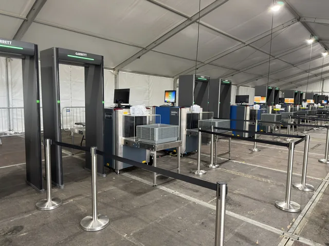 Screening lanes built by RedteQ at the Amgen Irish Open, Doonbeg